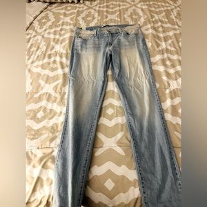 Kancan light jeans size 29- The Buckle